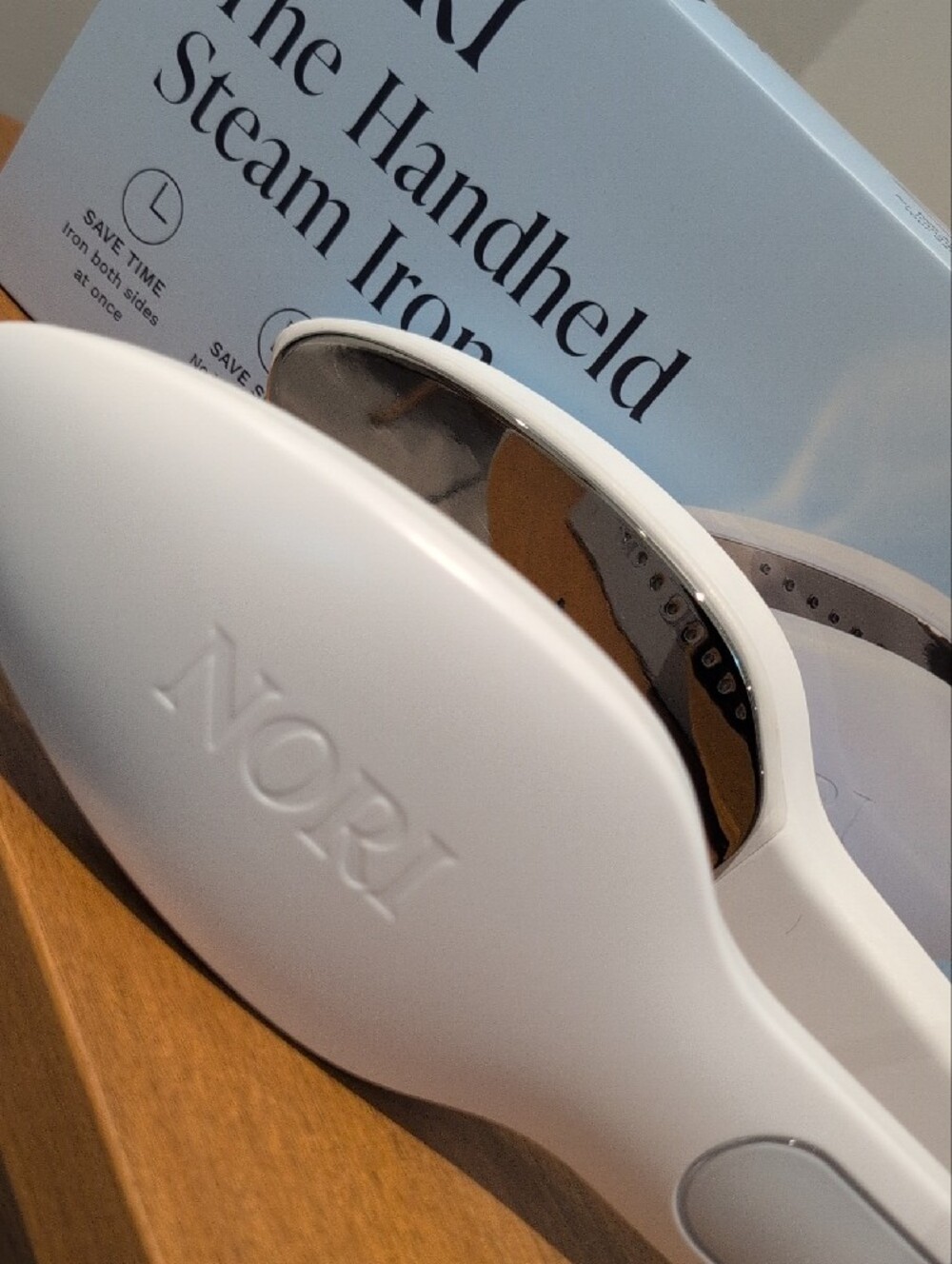 NORI White Handheld Steam Iron